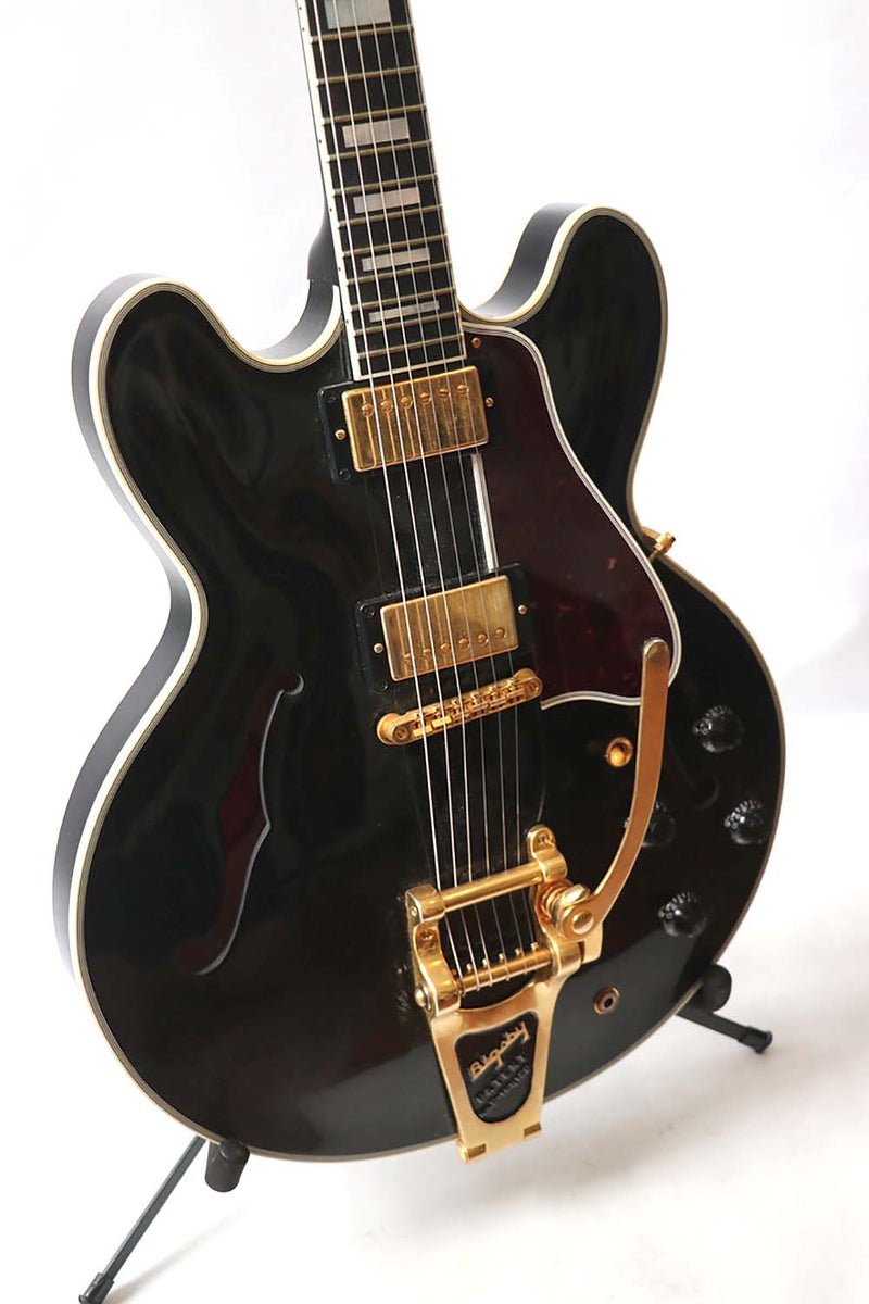 Gibson ES-355 Ebony – The Guitar Colonel