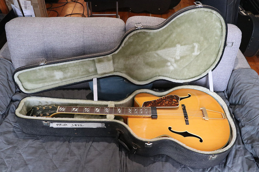 Aria FA71 Jazz Guitar