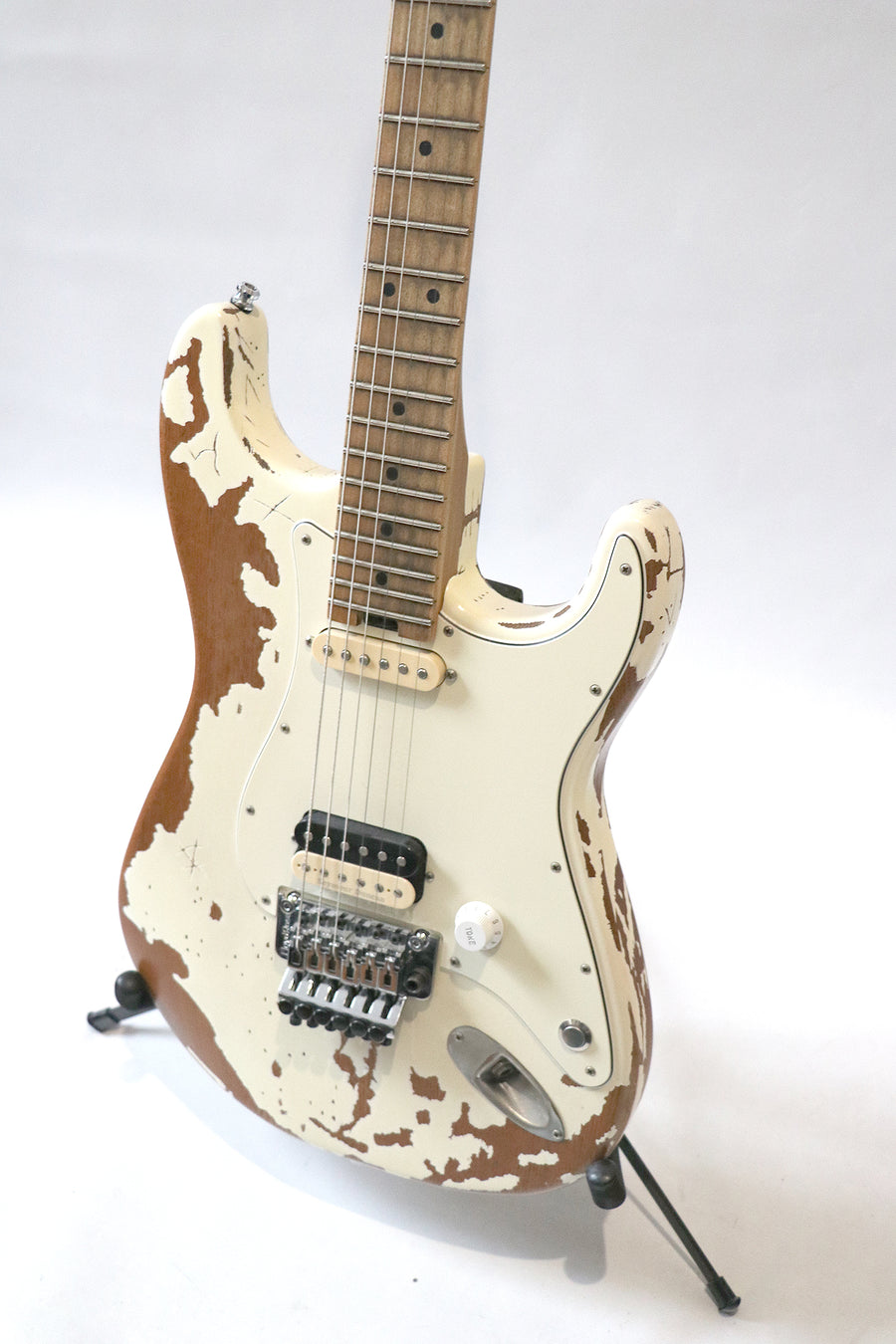 Charvel Henrik Danhage Limited Edition Signature Pro-Mod