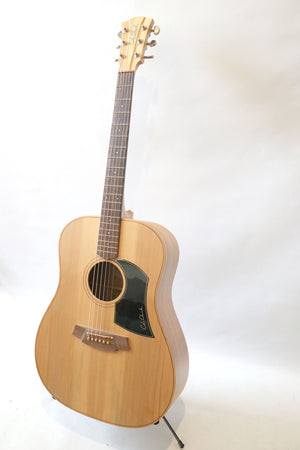 Cole Clark Fat Lady 1 - Made in Australia 2012