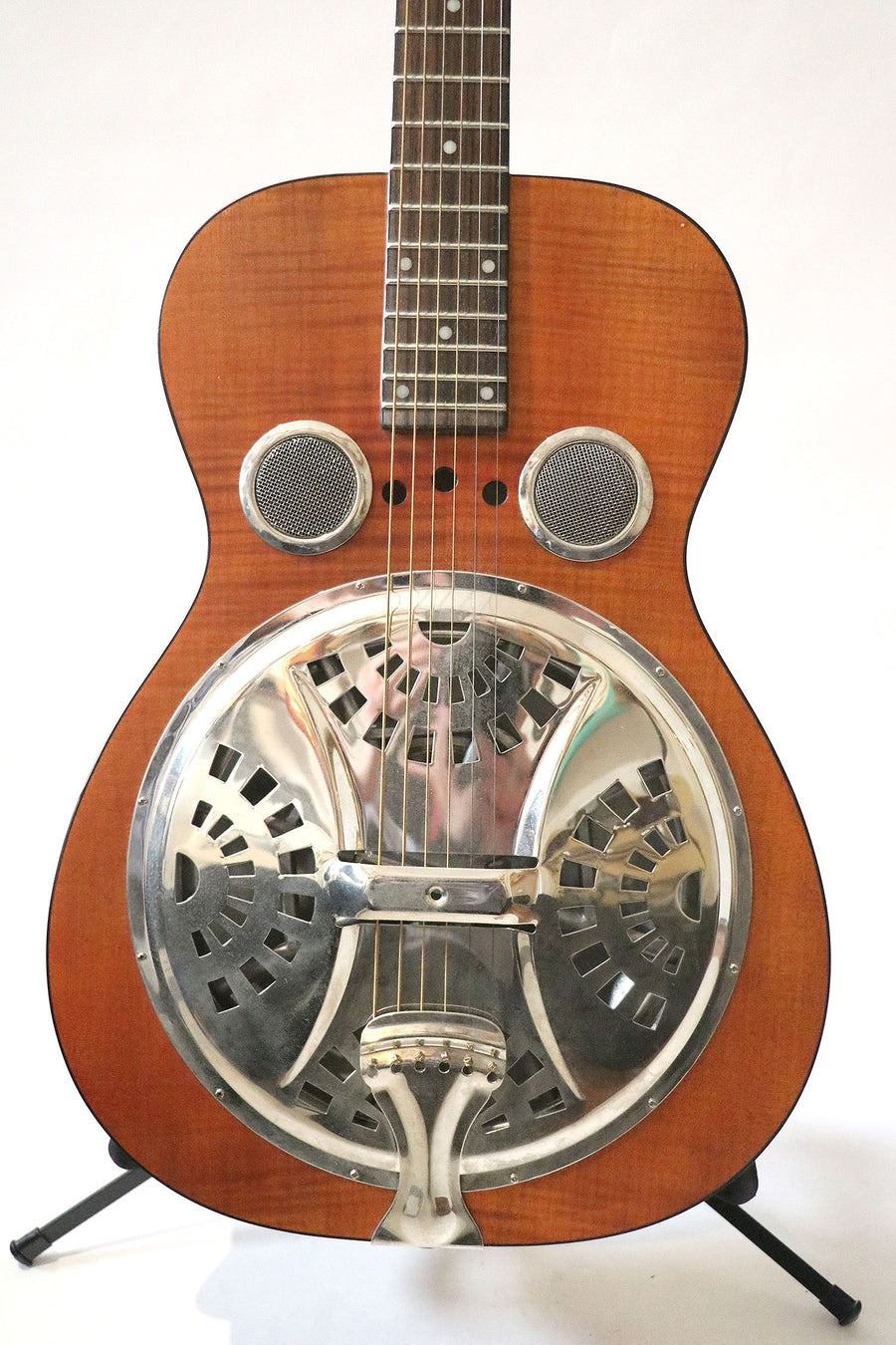 Dobro Hound Dog Deluxe Round Neck Resonator - year 2021