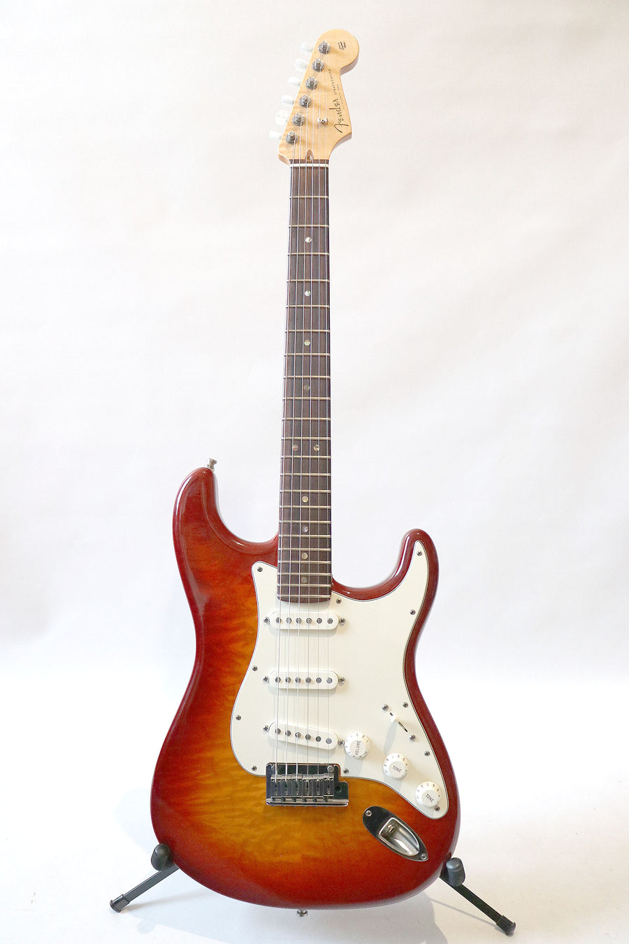 Fender Custom Shop Custom Deluxe Stratocaster - 2012 – The