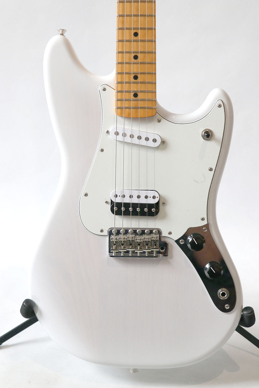 Fender Made in Japan Limited Cyclone 2024