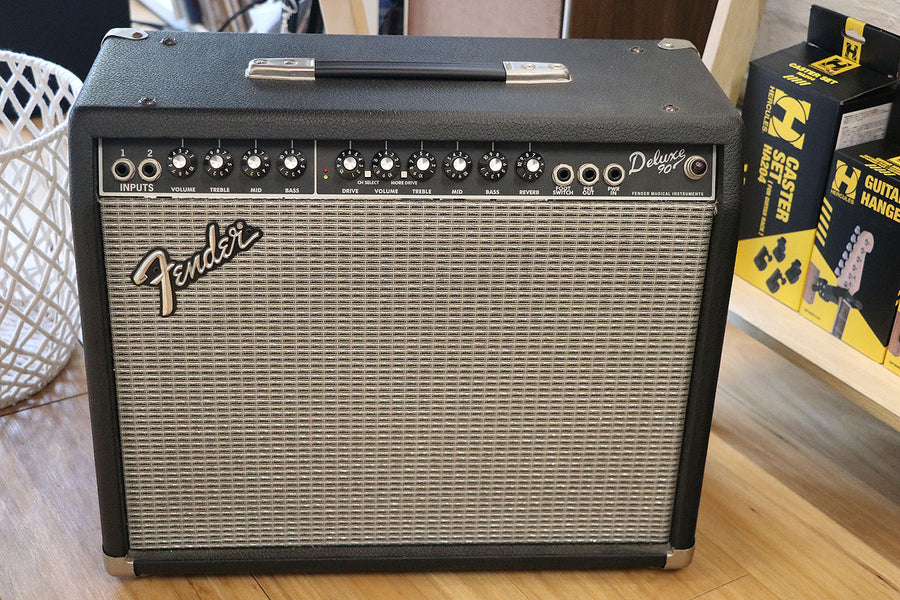 Fender Deluxe 90 2-Channel 90-Watt 1x12" Solid State Guitar Combo