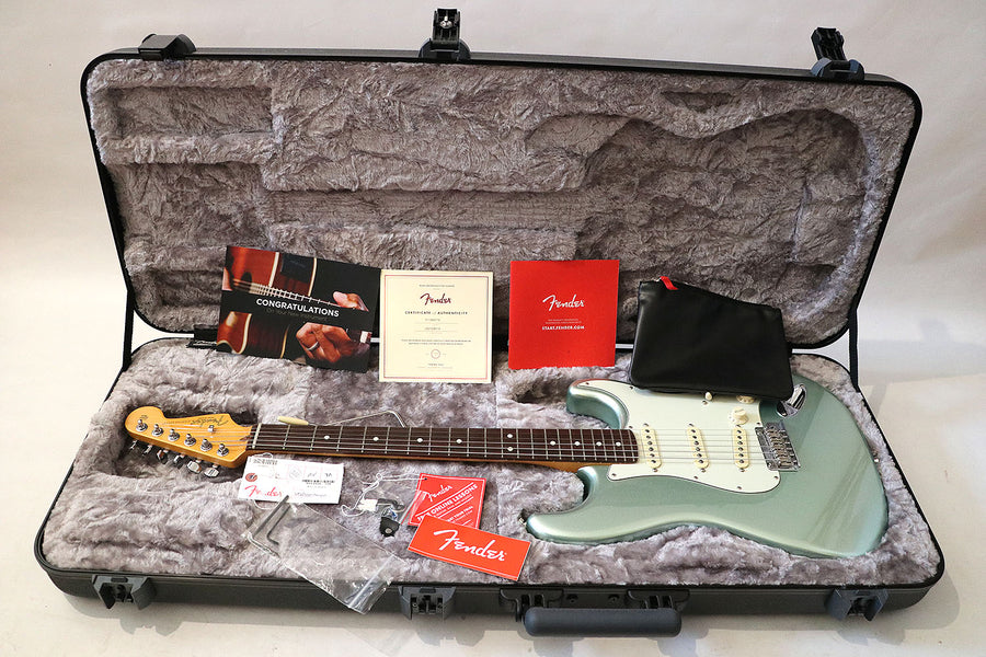Fender Stratocaster Professional II - year 2021