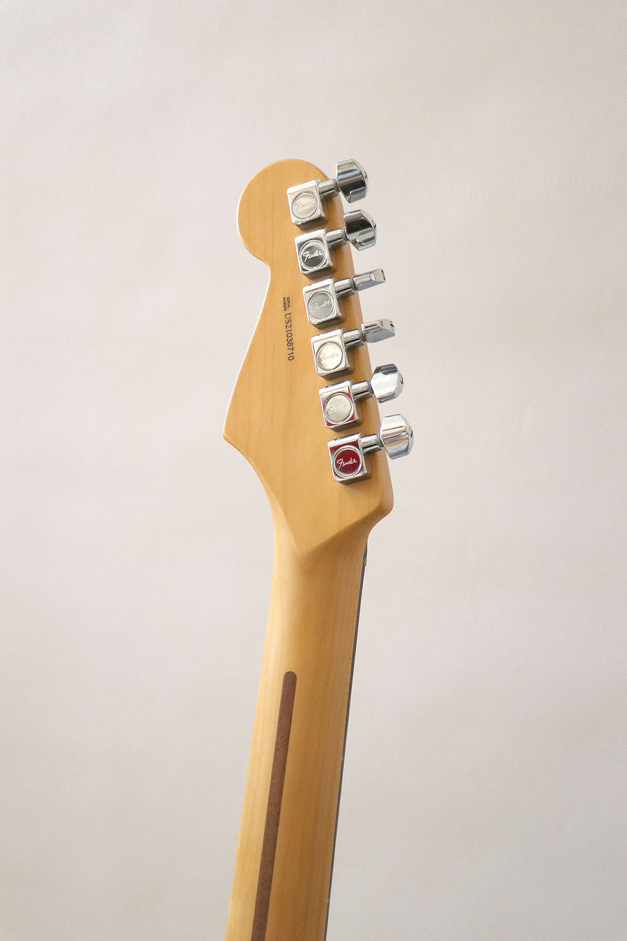 Fender Stratocaster Professional II - year 2021