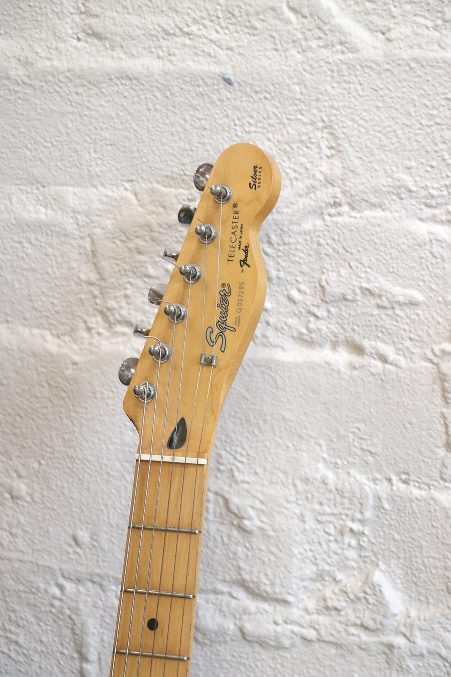 ギター Squier Telecaster STL-33 Fender Telecaster Squier STL-33 Silver Series – The Guitar Colonel