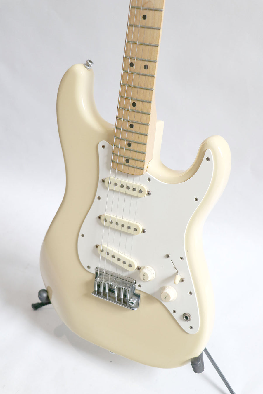 Fender Stratocaster Standard 1983