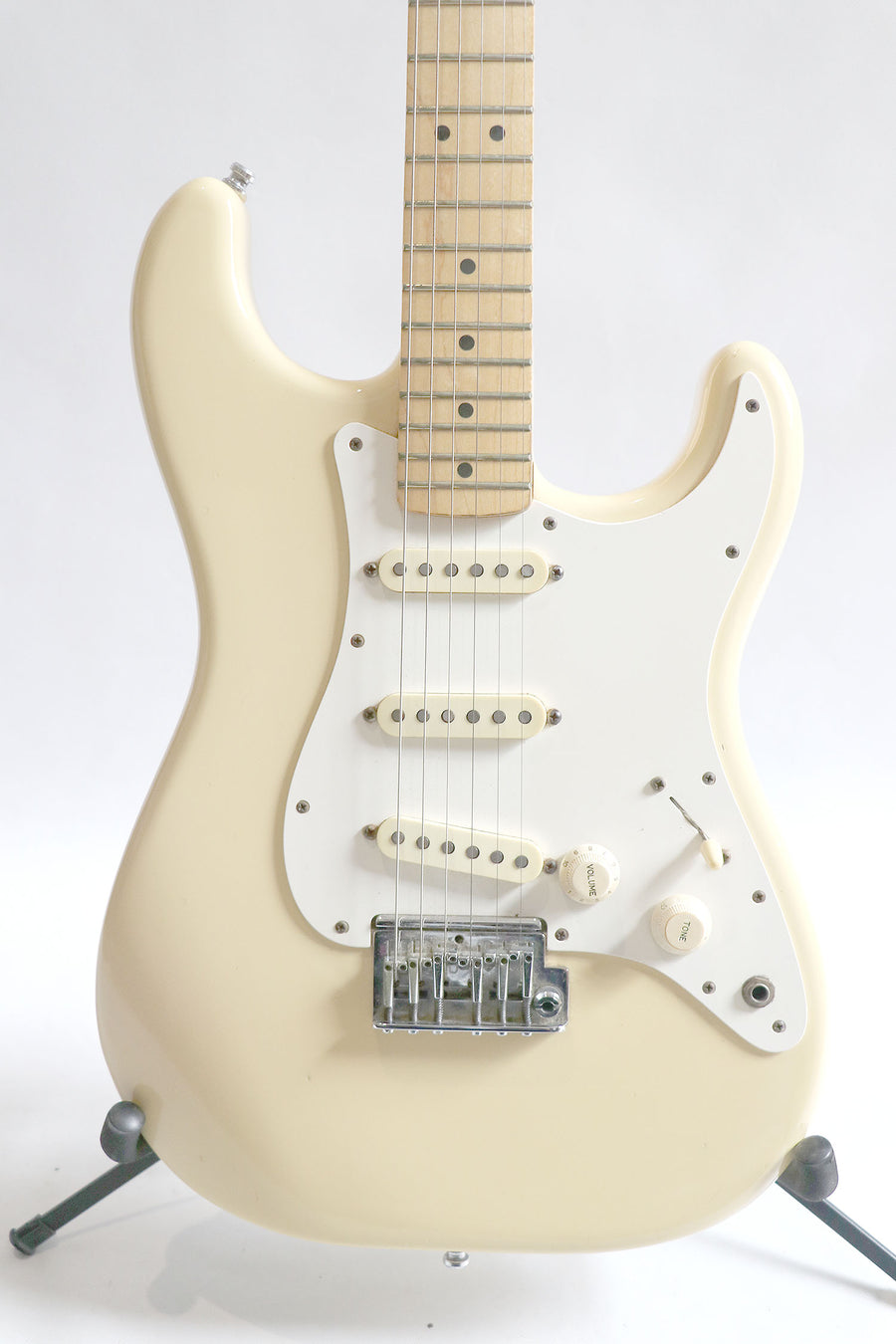 Fender Stratocaster Standard 1983