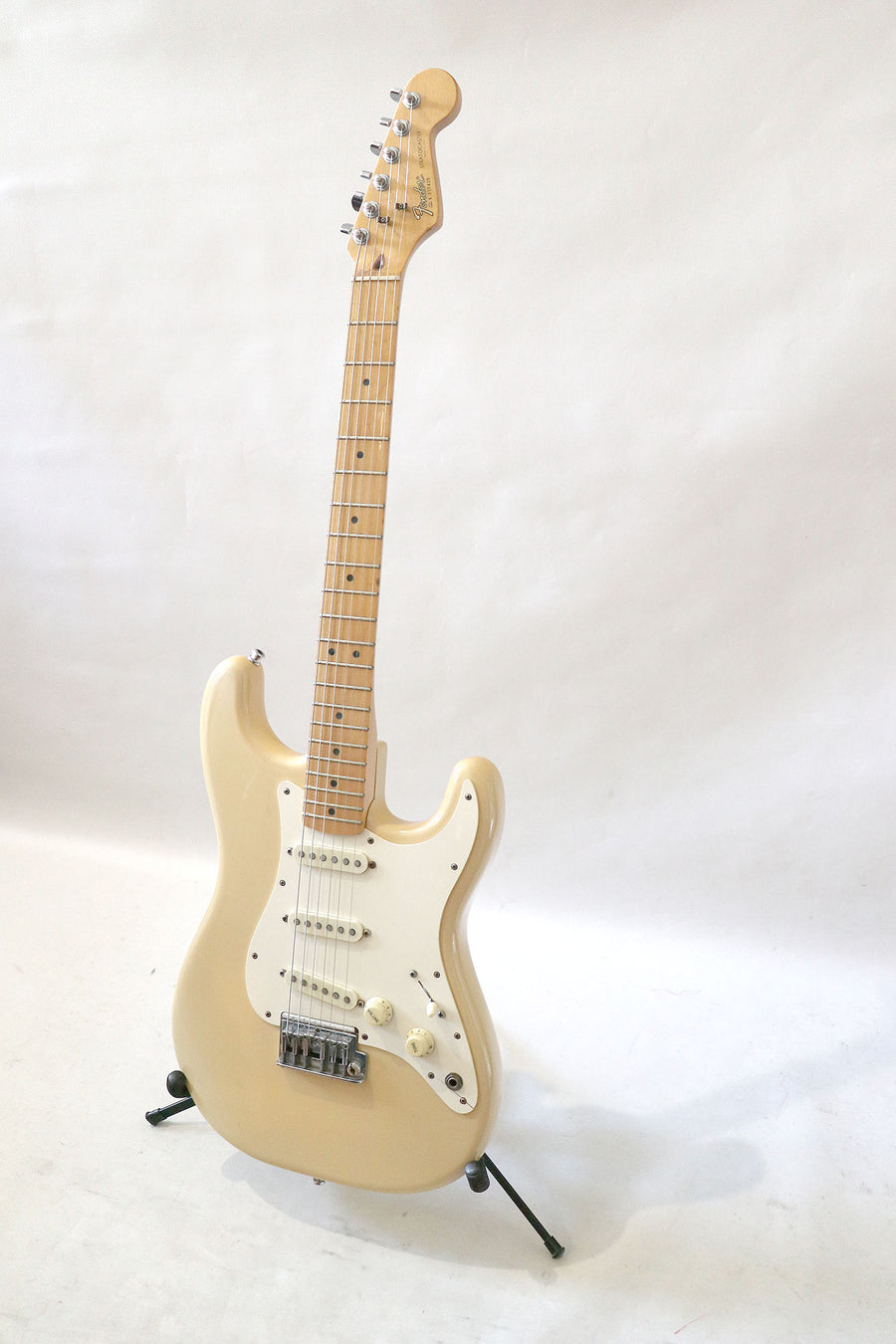 Fender Standard Stratocaster USA made - year 1983