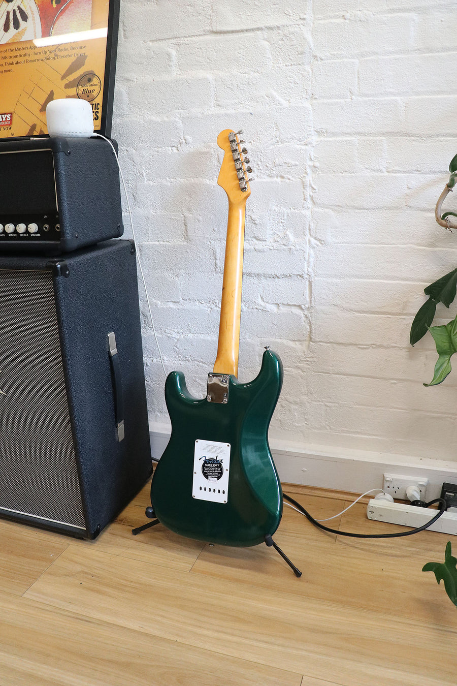 Fender Vintage Hot Rod '62 Stratocaster – The Guitar Colonel