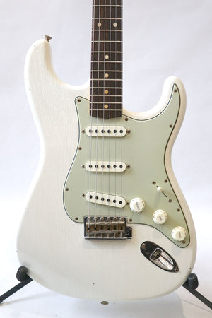 Fender Custom Shop '62/'63 Stratocaster Journeyman Relic - Aged Olympic White