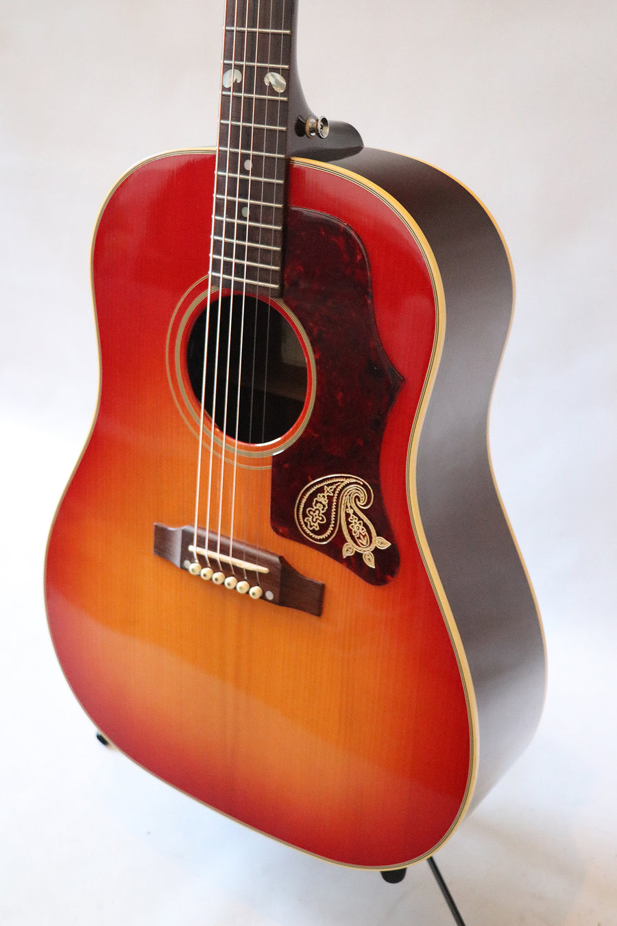 Gibson Brad Paisley J-45