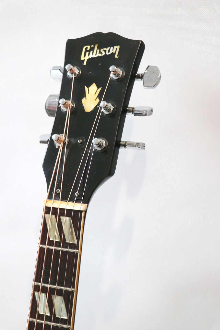 Gibson SJN / Country Western Acoustic/Electric - year 1969