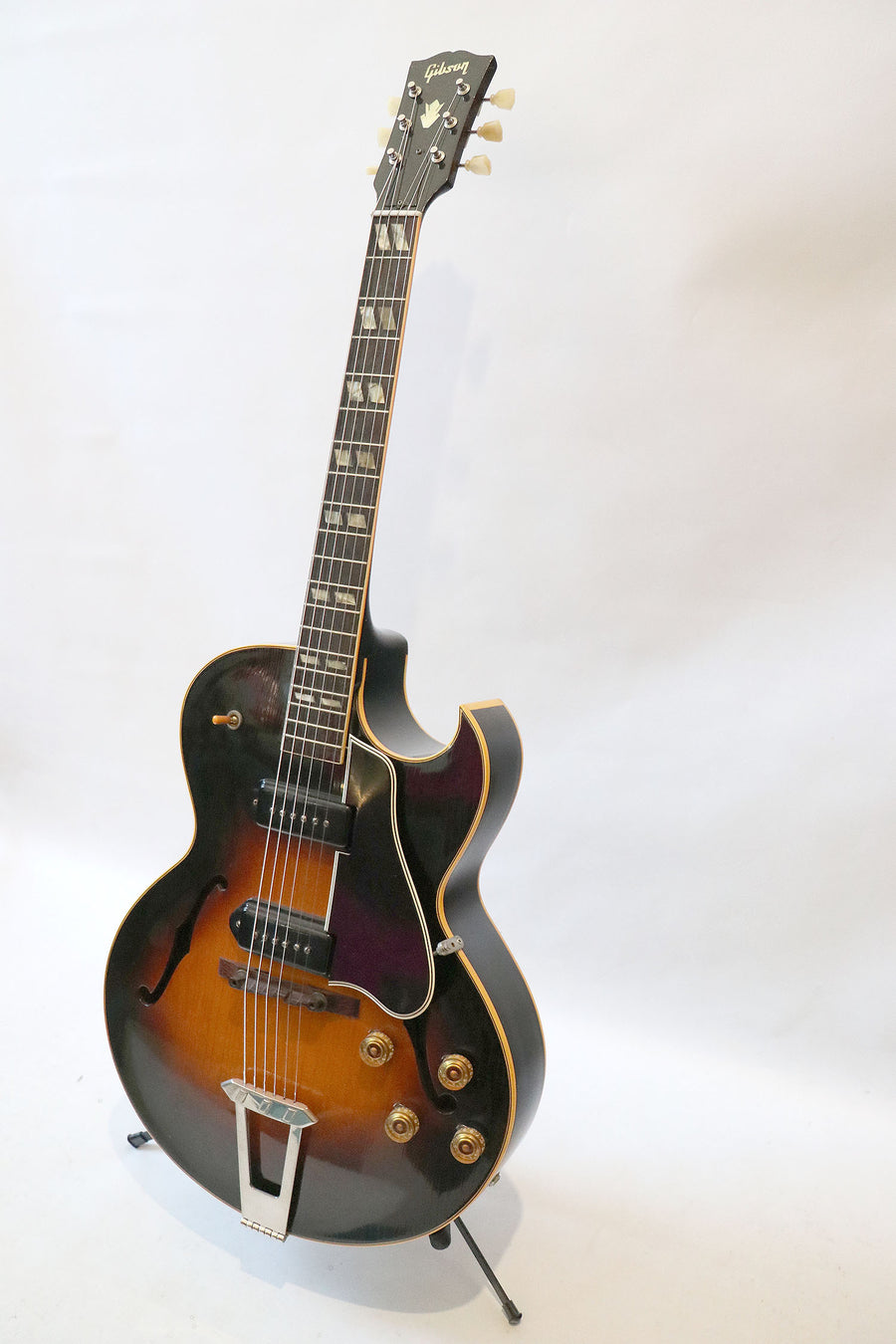 Gibson ES-175D - year 1953