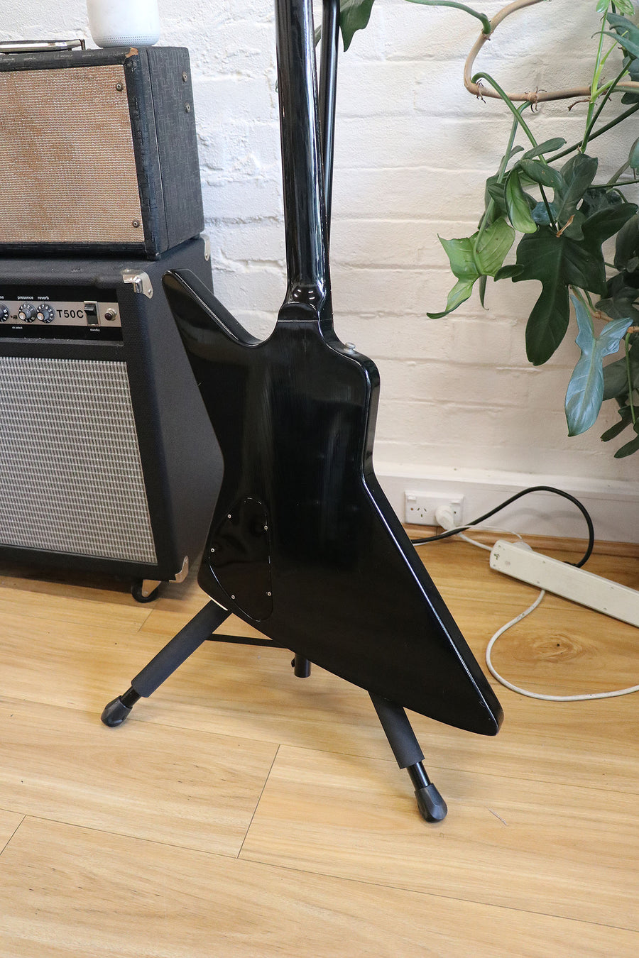 Exploder Iii Gibson Explorer III - year 1984 – The Guitar Colonel