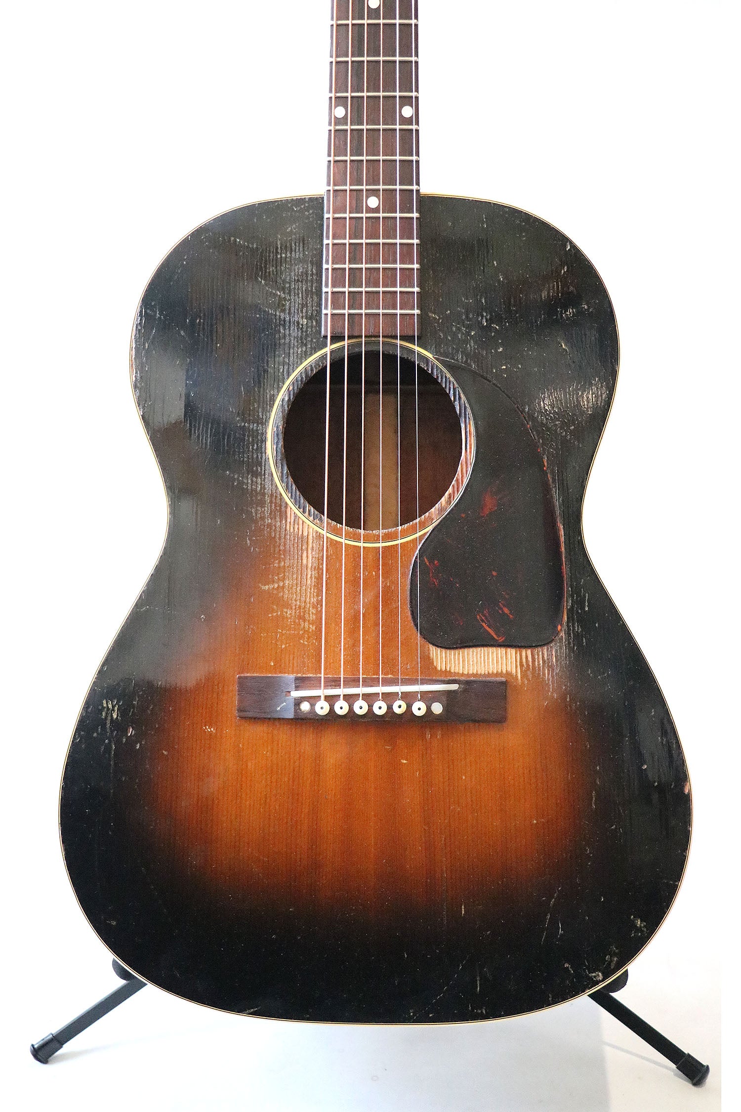 Gibson 1976年製　J-55　アコースティックギター　ヴィンテージ Gibsonアコースティック「今月の1本」～ヴィンテージ・フィール
