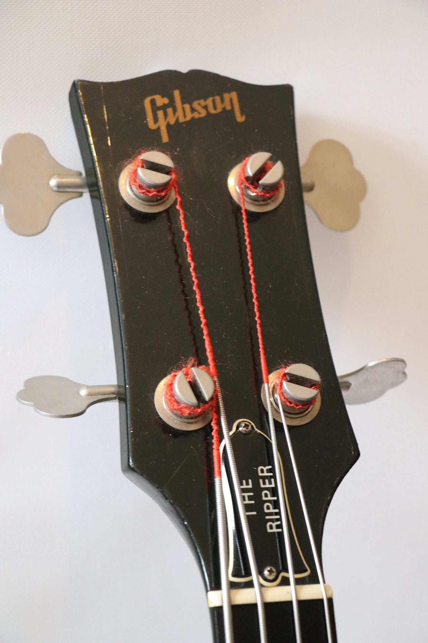 Gibson Ripper Bass 1980 – The Guitar Colonel