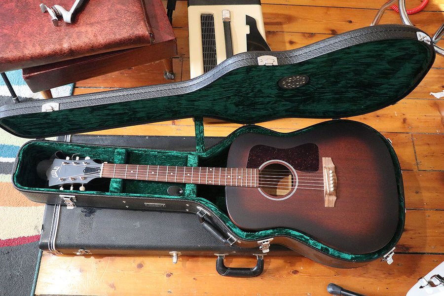 Guild D-20 Mahogany - year 2016