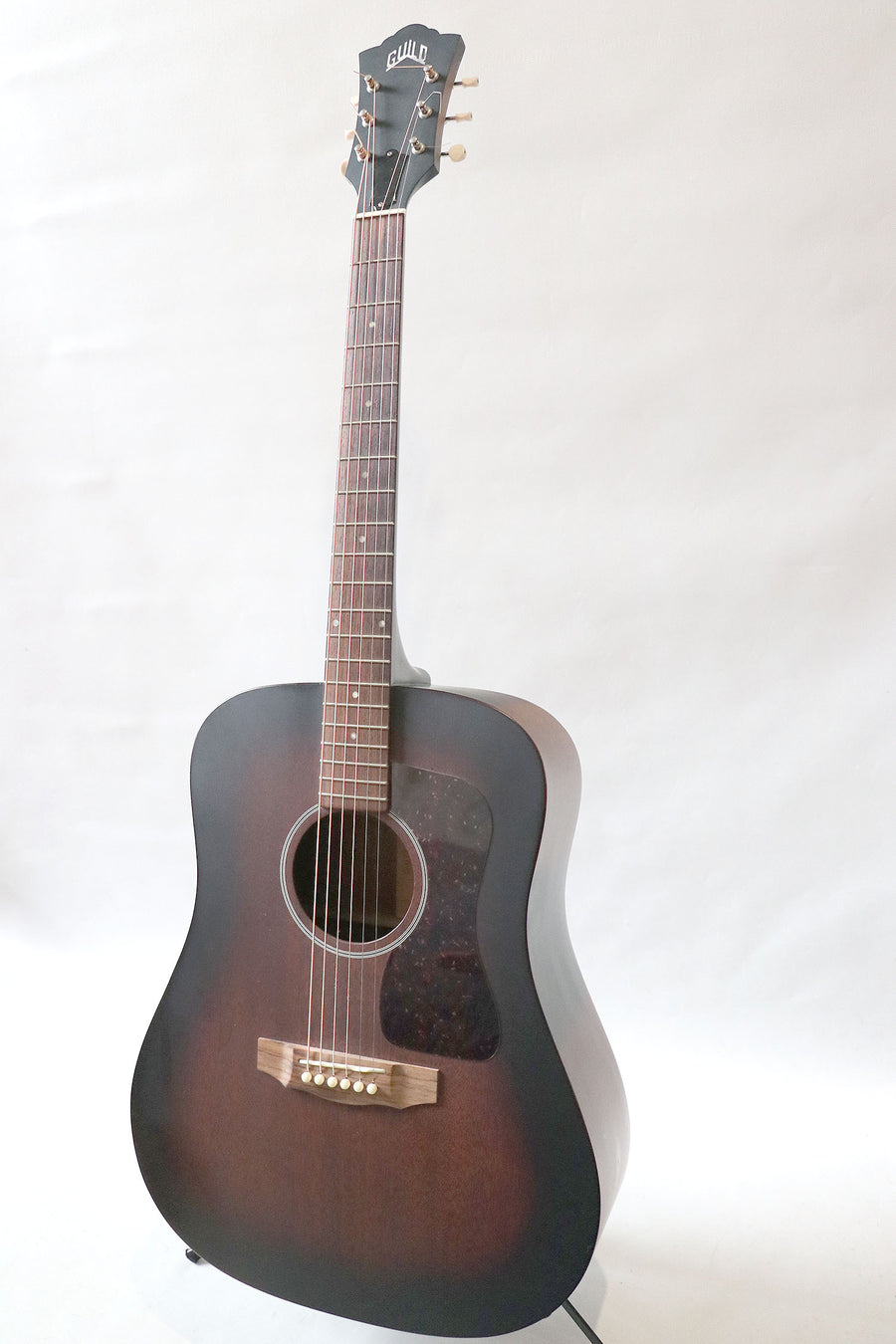 Guild D-20 Mahogany - year 2016