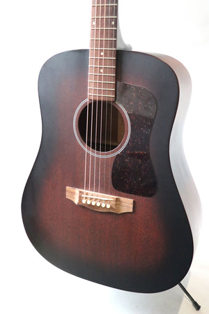 Guild D-20 Mahogany - year 2016