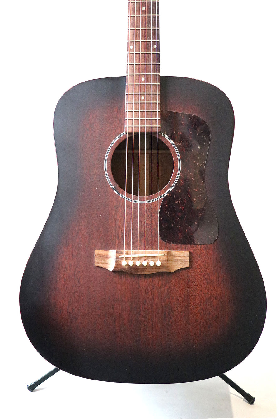Guild D-20 Mahogany - year 2016