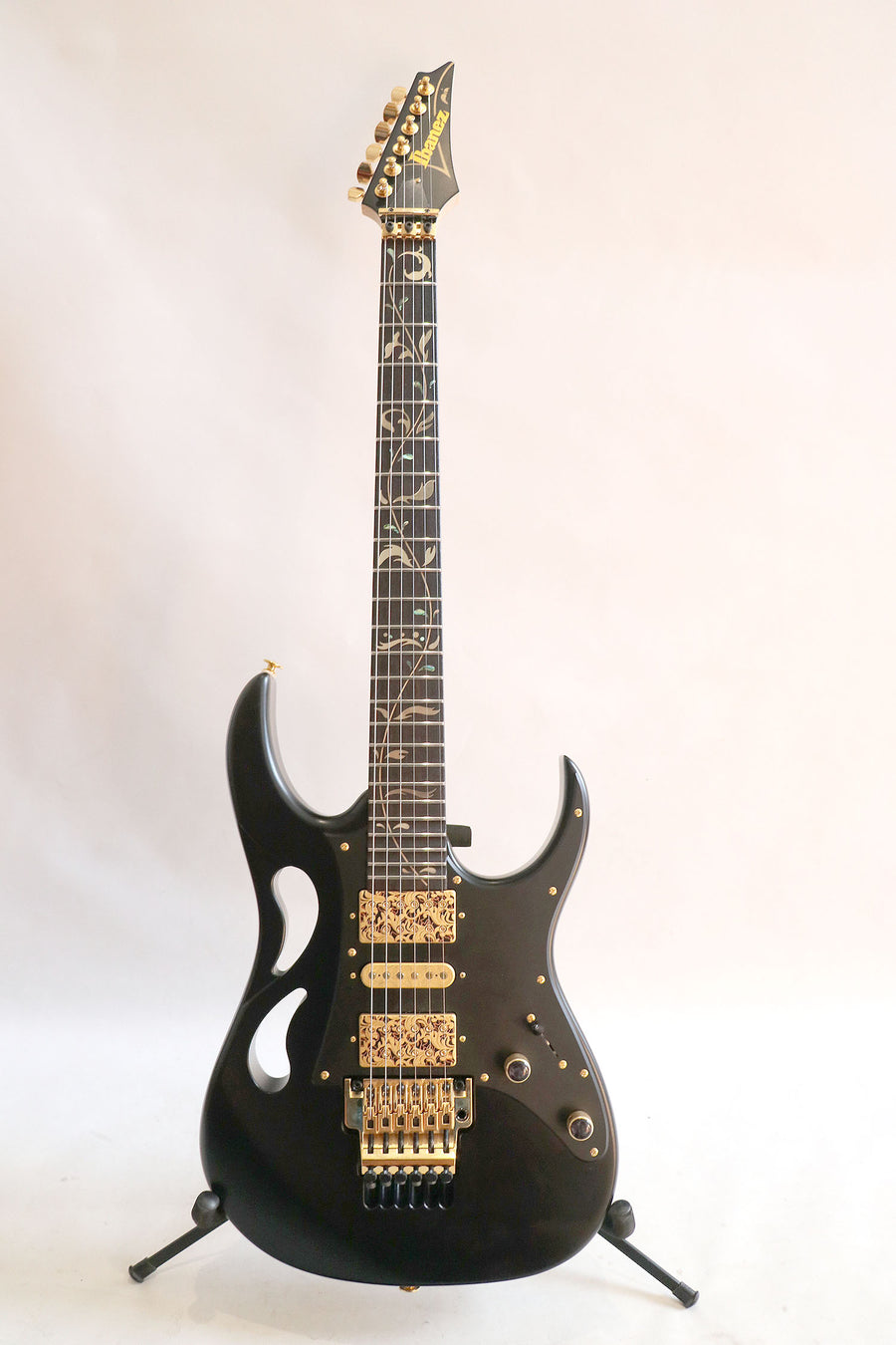 Ibanez PIA3761 Steve Vai Signature 2021