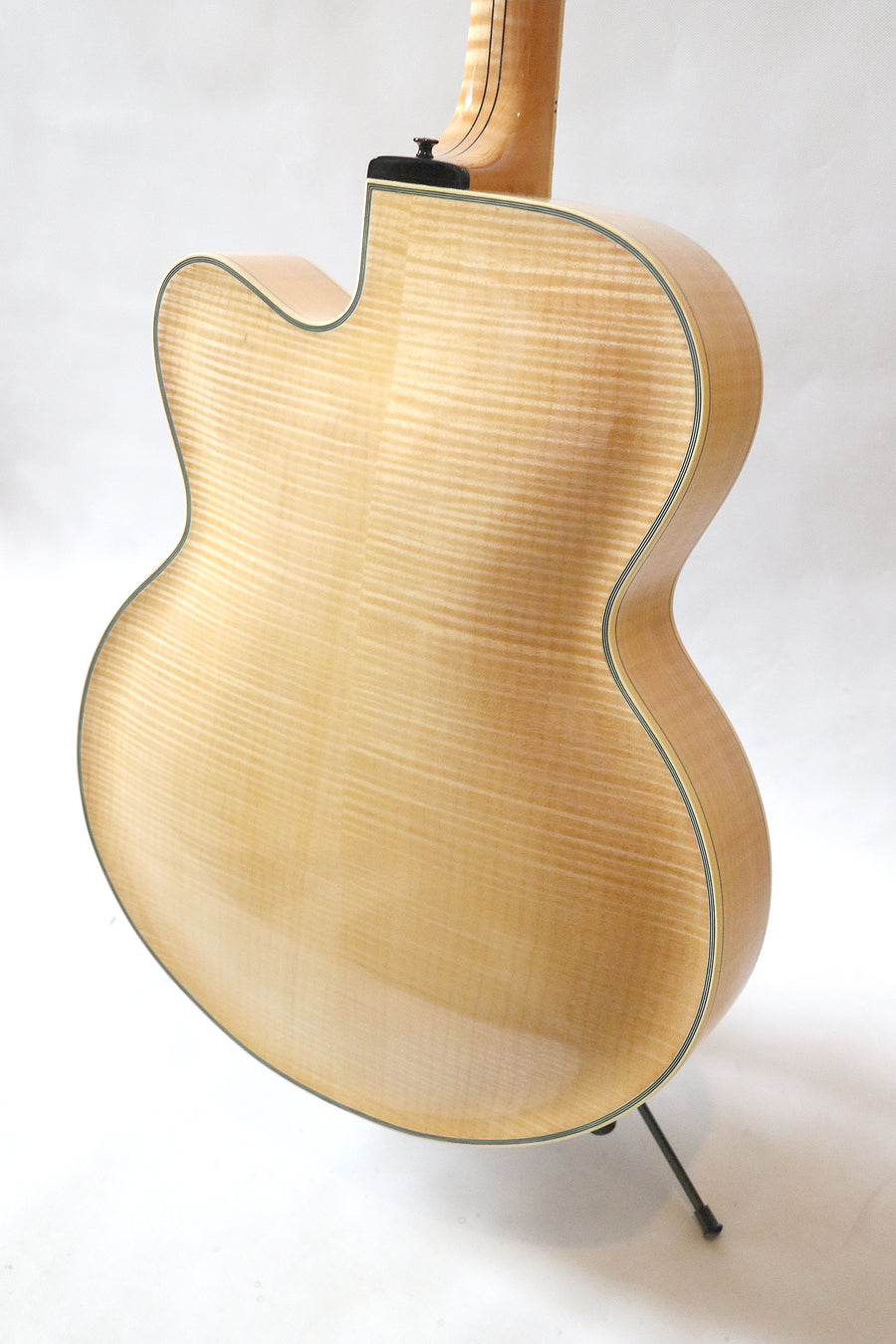 Liddy Carved Archtop - Australian Made