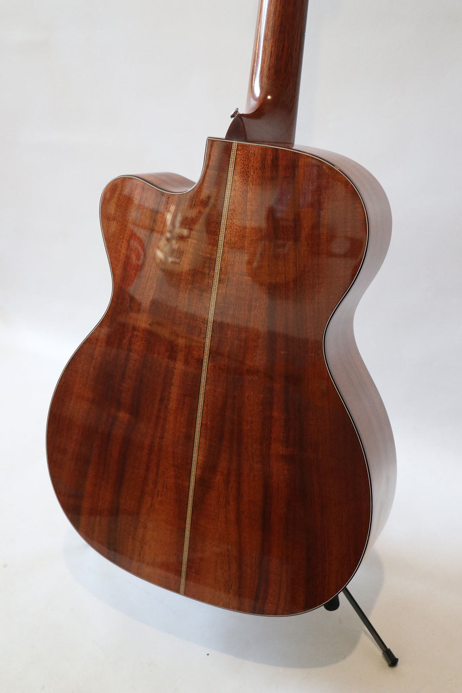 Martin OMC-16E koa 2006