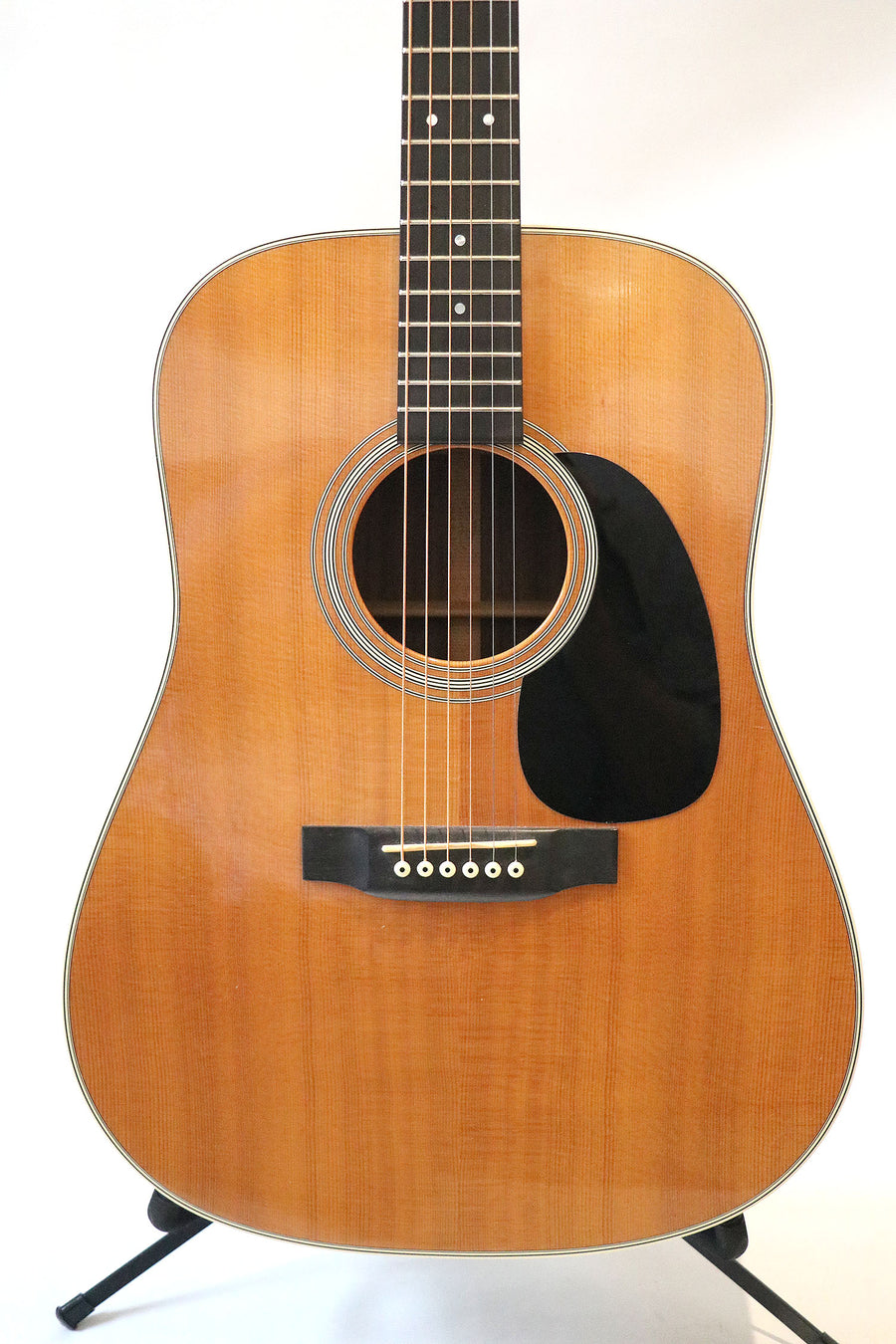 Martin D-28 2002