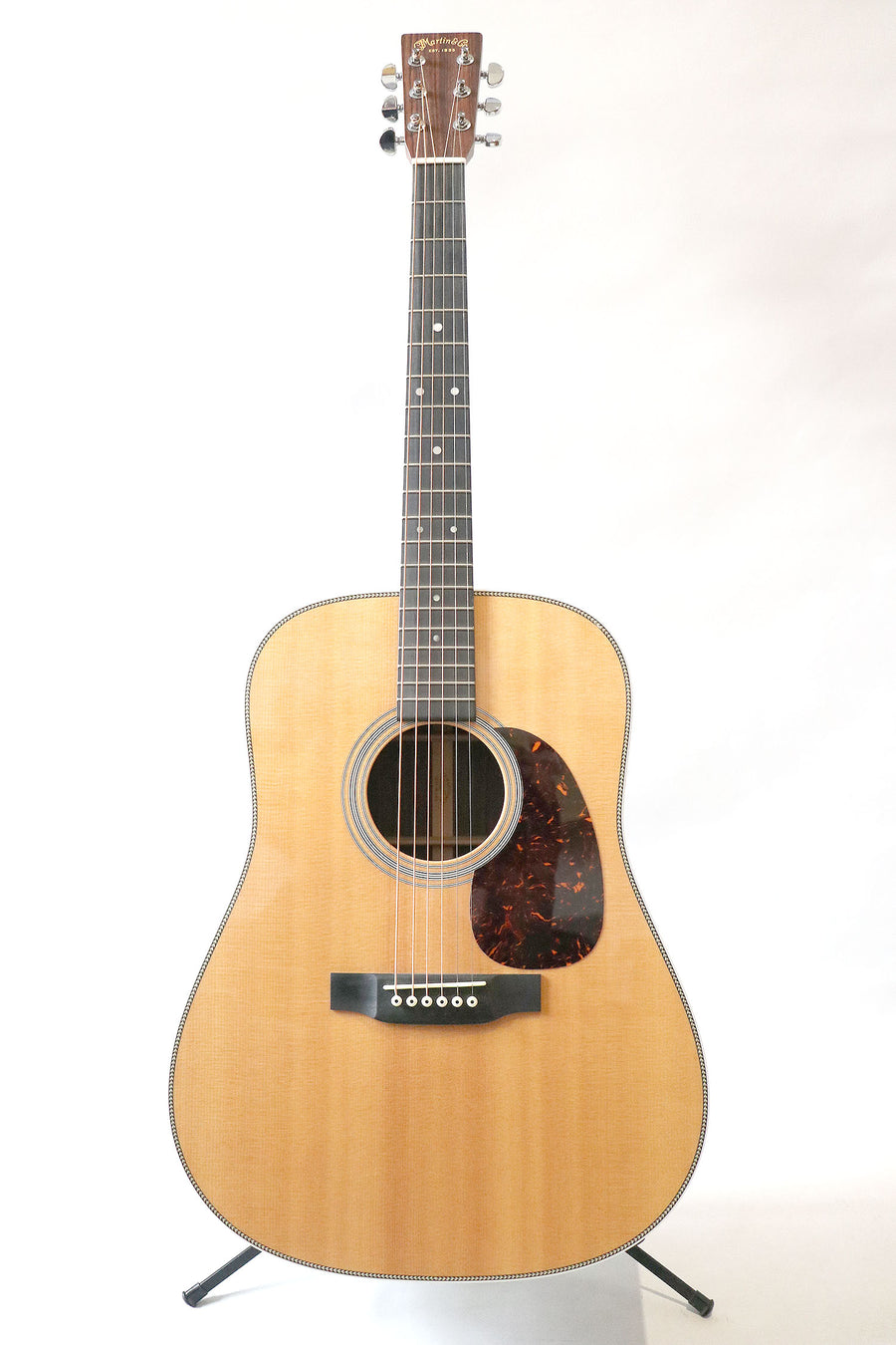 Martin Standard Series HD-28 - year 2014