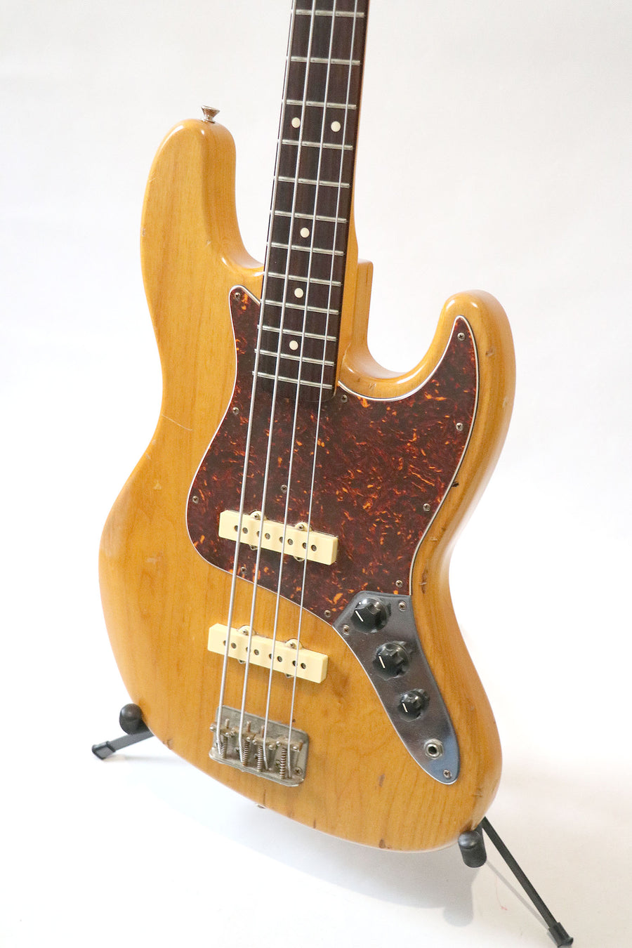 Nash Jazz Bass JB63 with Lindy Fralin pickups - year 2010