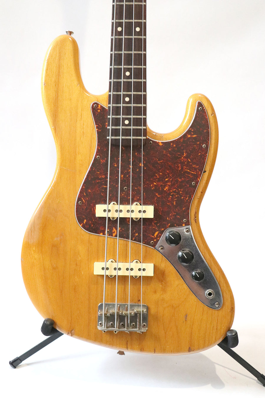 Nash Jazz Bass JB63 with Lindy Fralin pickups - year 2010