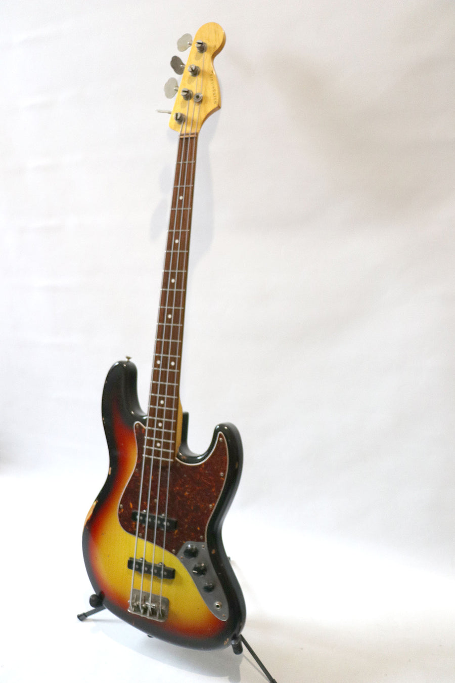 Nash JB63 bass with Lollar pickups - year 2011