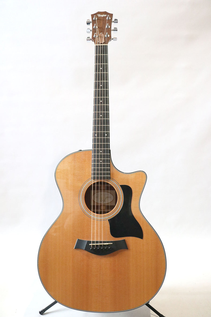 Taylor 314ce with ES2 Electronics - year 2014