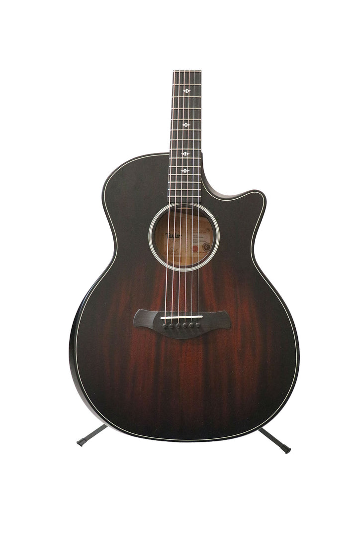Taylor Builder s Edition 324ce Acoustic Electric year 2024