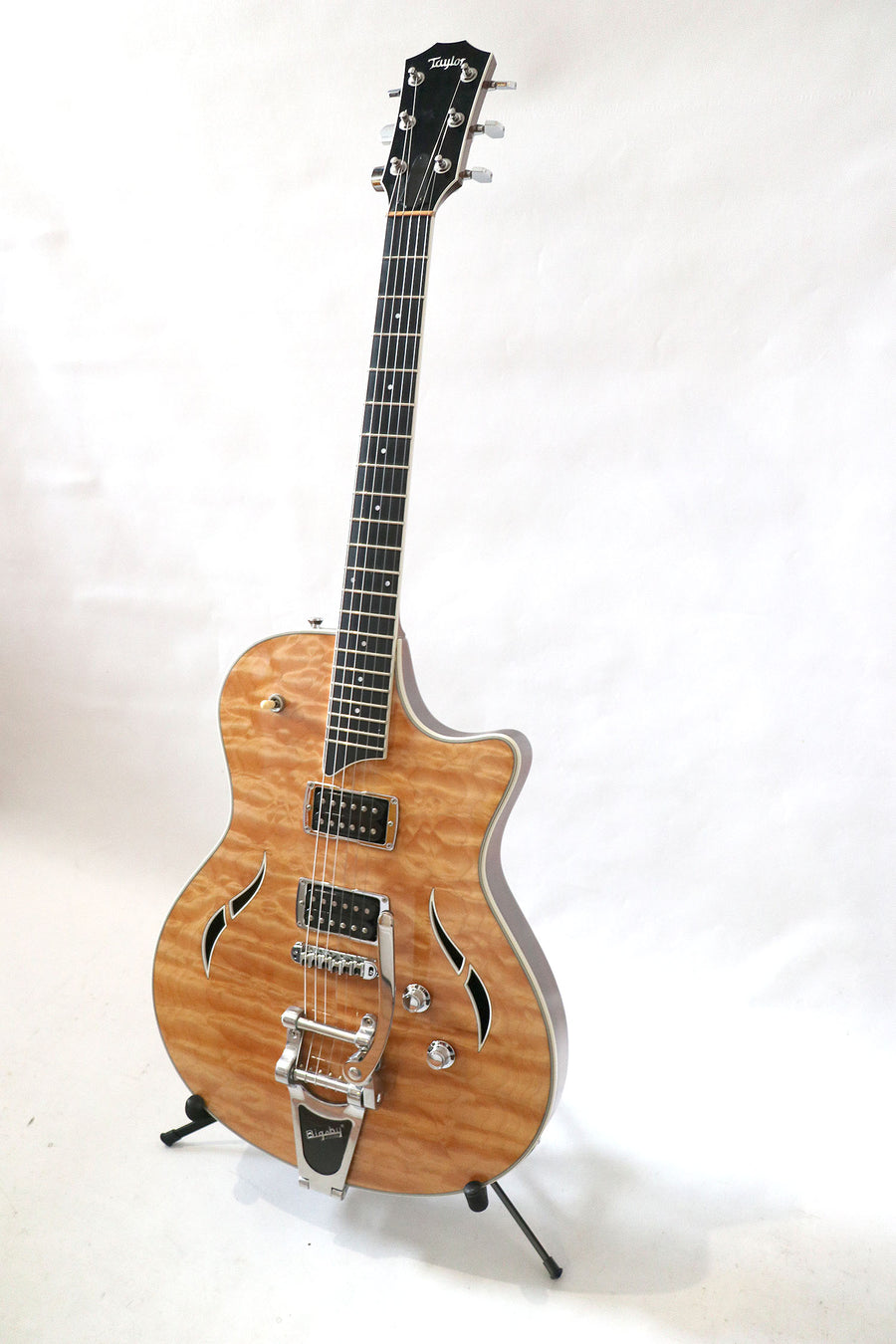 Taylor T3 with Bigsby - year 2009