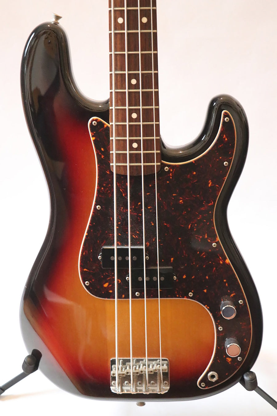 Fender P Bass 62 Reissue Japan