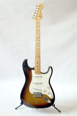 Fender Stratocaster Masterbuilt Chris Fleming 1954 50th anniversary. 2004