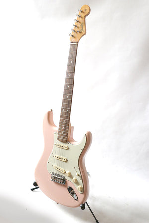 Fender American Original '60s Stratocaster 2021 Shell Pink