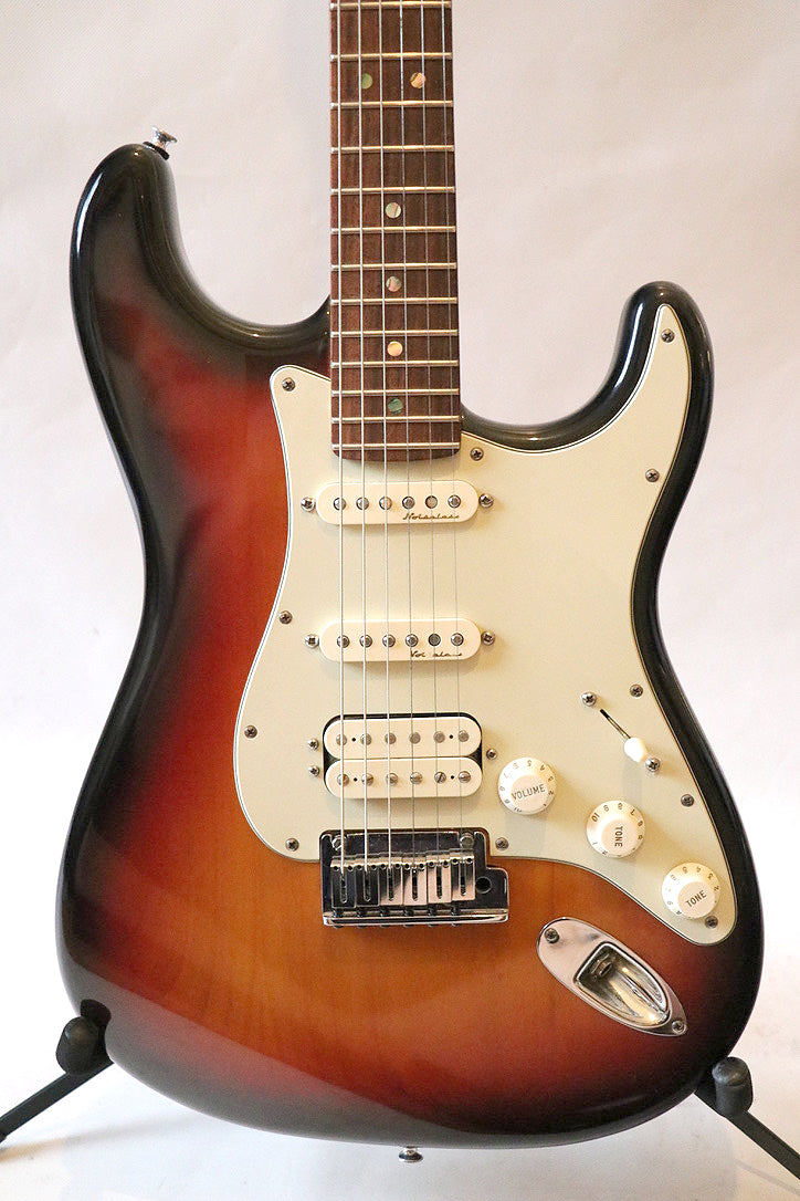 Fender American Deluxe Fat Stratocaster HSS 2002 – The Guitar Colonel