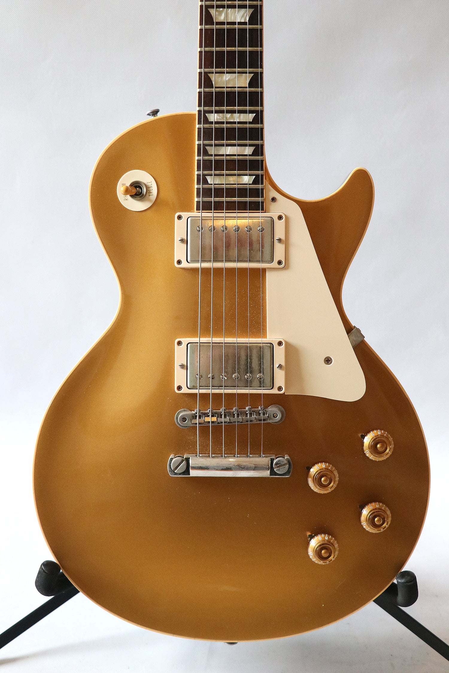 Gibson Les Paul Standard Gold Top 1957 Custom Shop reissue – The 