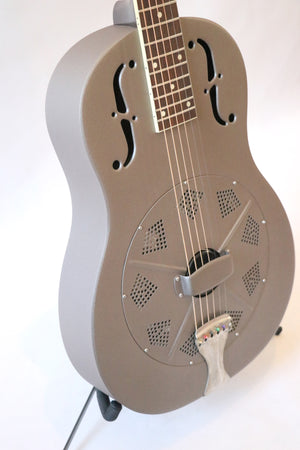 National Delphi Resonator 2002