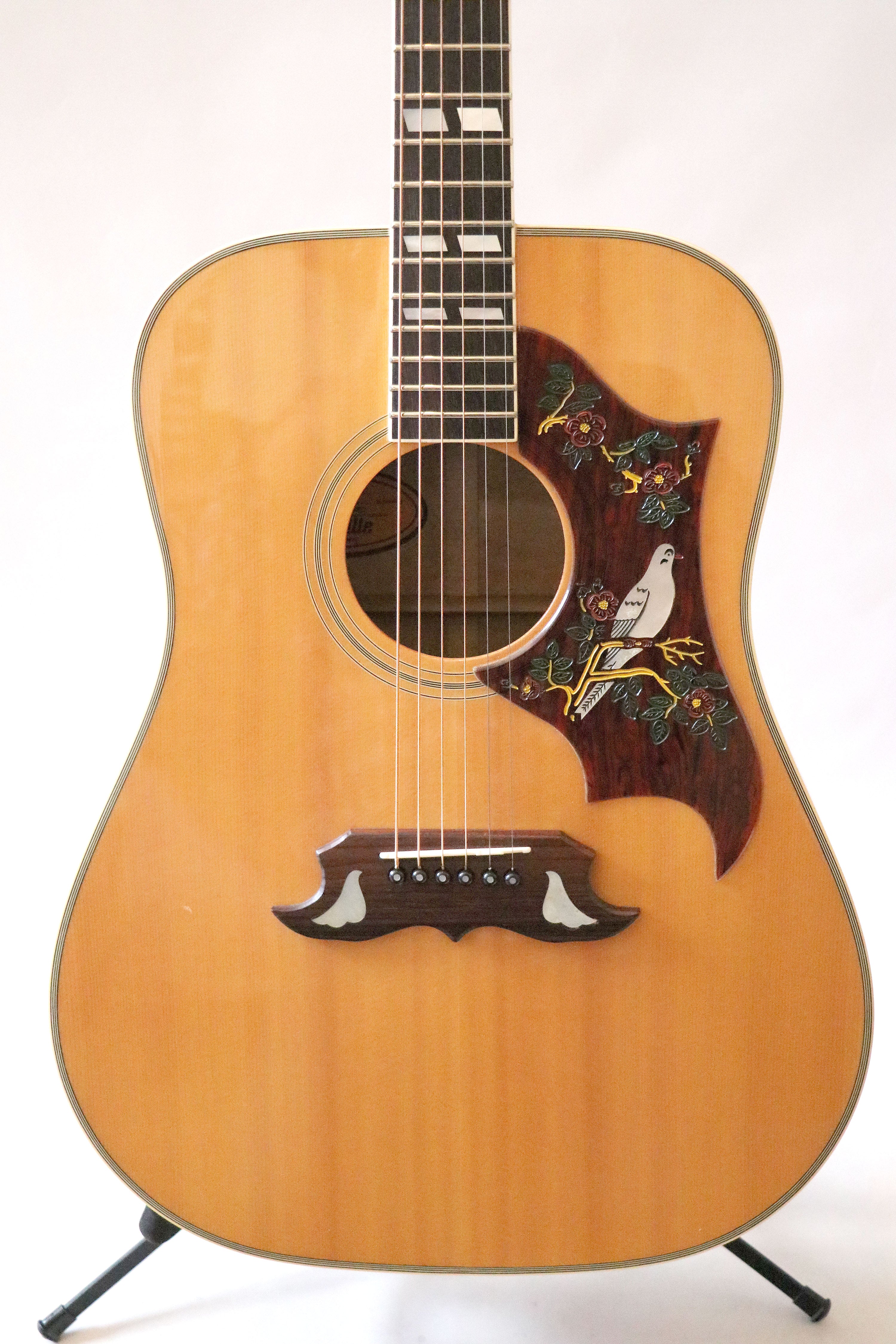 orville by gibson dove w/pu vs オービルエレアコ orville by gibson dove w/pu vs オービルエレアコ - メルカリ