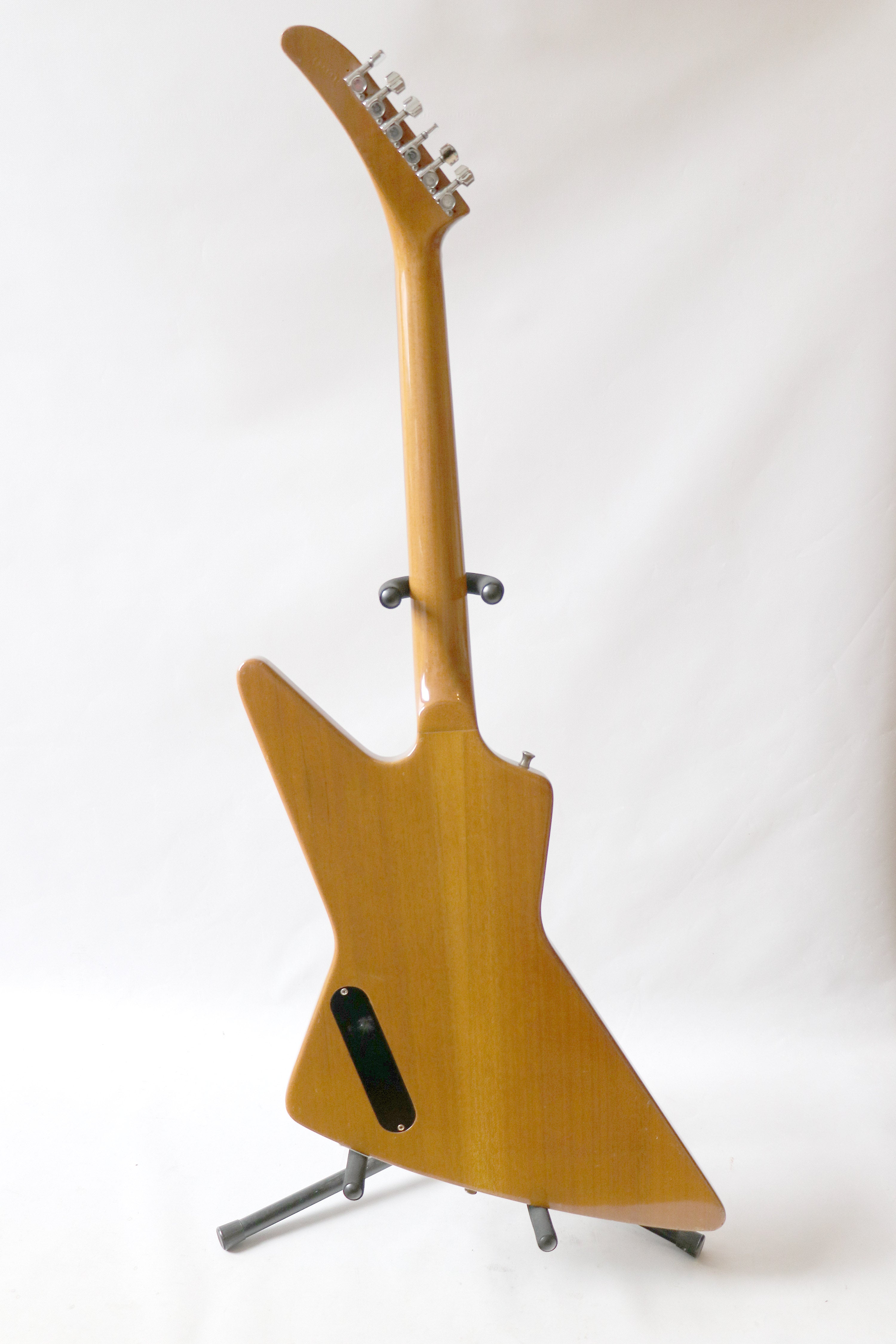 Tokai Explorer 1984 The Guitar Colonel